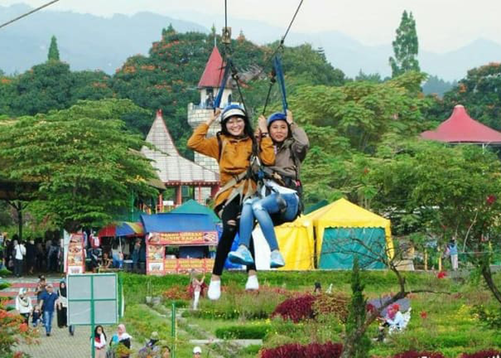 wahana di taman wisata matahari (managementeventpuncak)