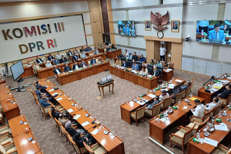 pimpinan KPK