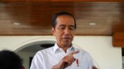 Jokowi Wacanakan Partai 'Super Tbk',