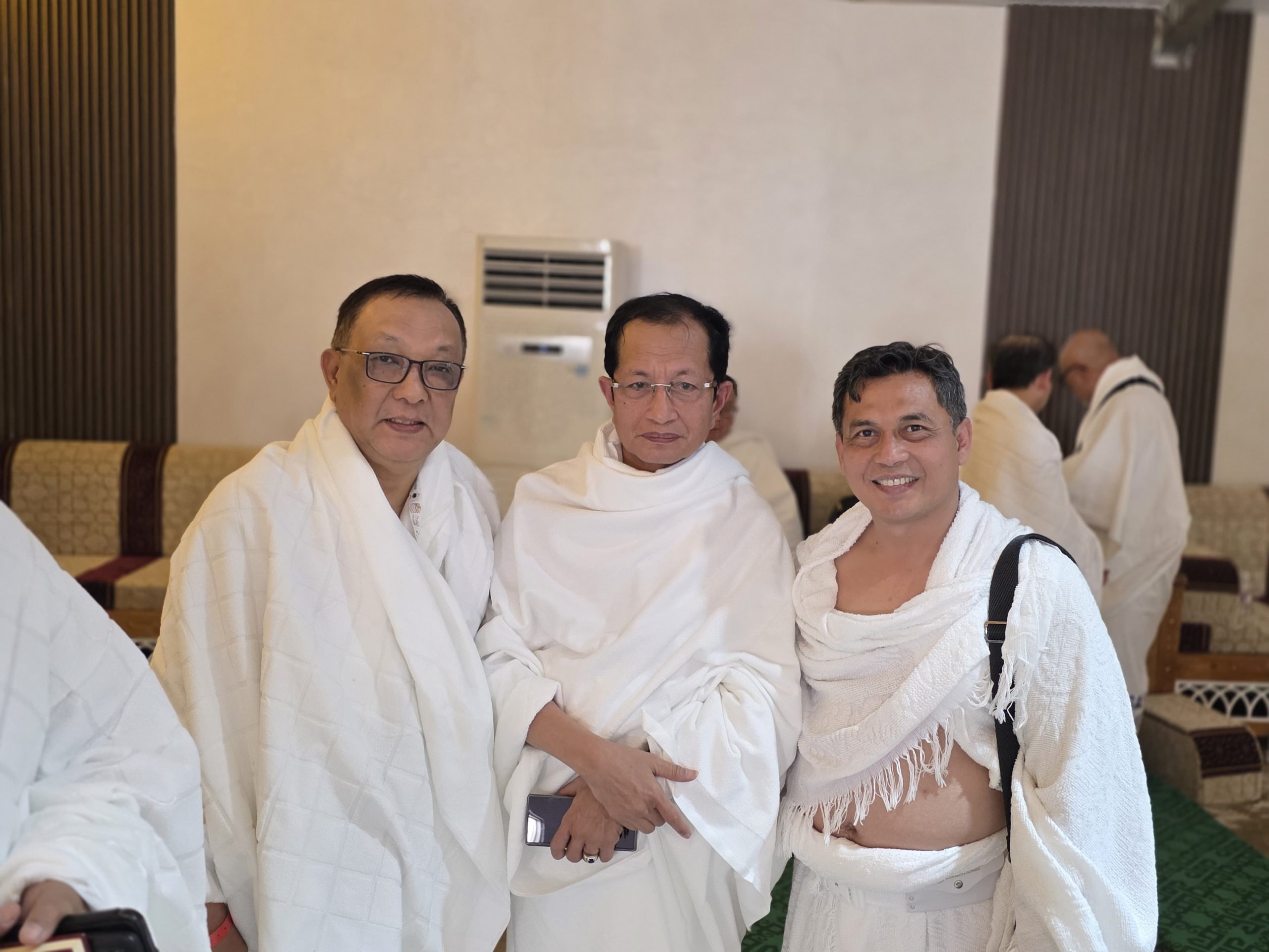 Bang Azran